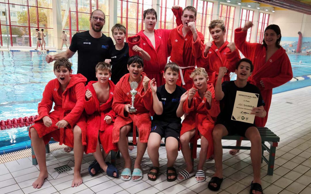 Intensive Vorbereitung für Männermannschaft und U14-Team beim Herbstpokal in Halle